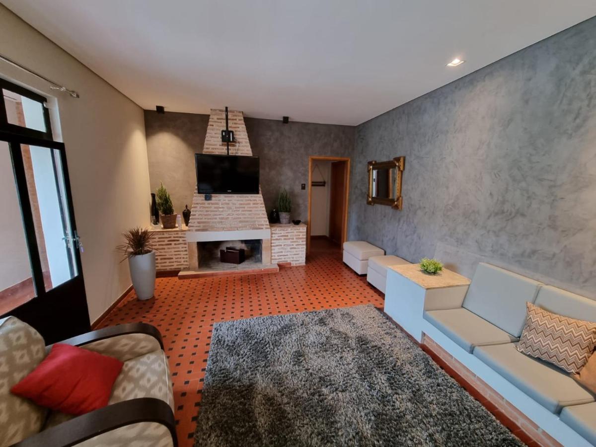 Casa Dom Quixote, Pequena Chacara No Centro Da Cidade Villa Atibaia Ngoại thất bức ảnh